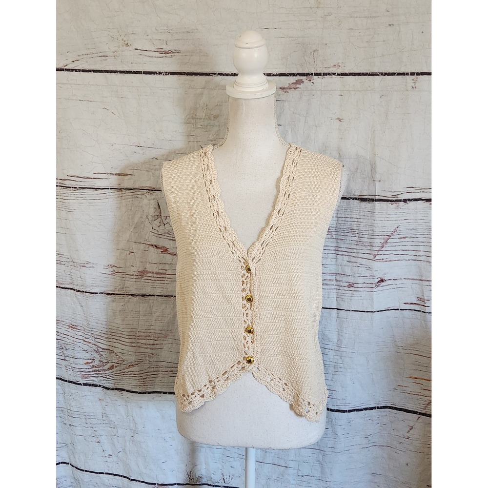 AnnieWear Los Angeles Harlow Vest Cream Crochet Trim Size Medium  NWT